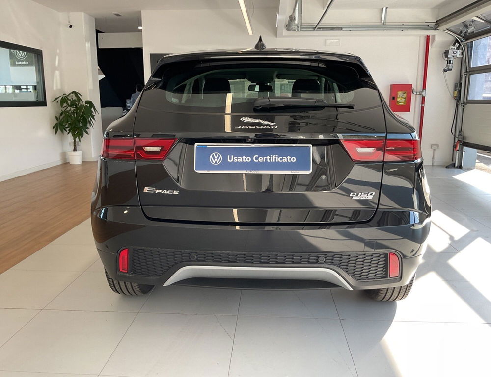 Jaguar E-Pace usata a Salerno (6)