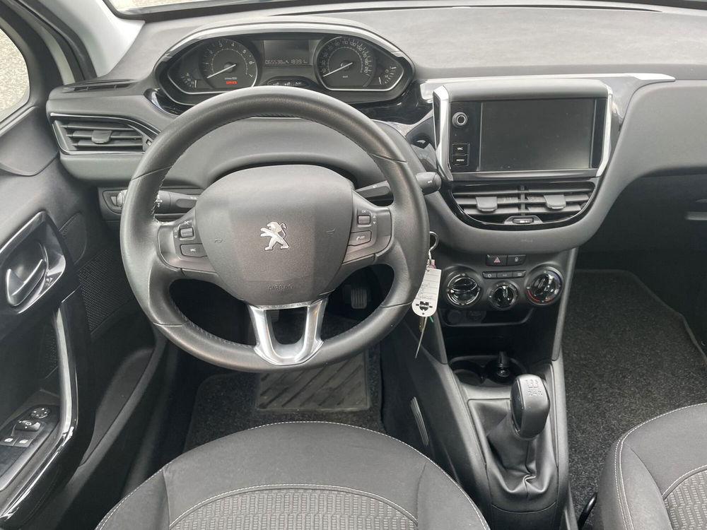 Peugeot 208 usata a Pistoia (10)