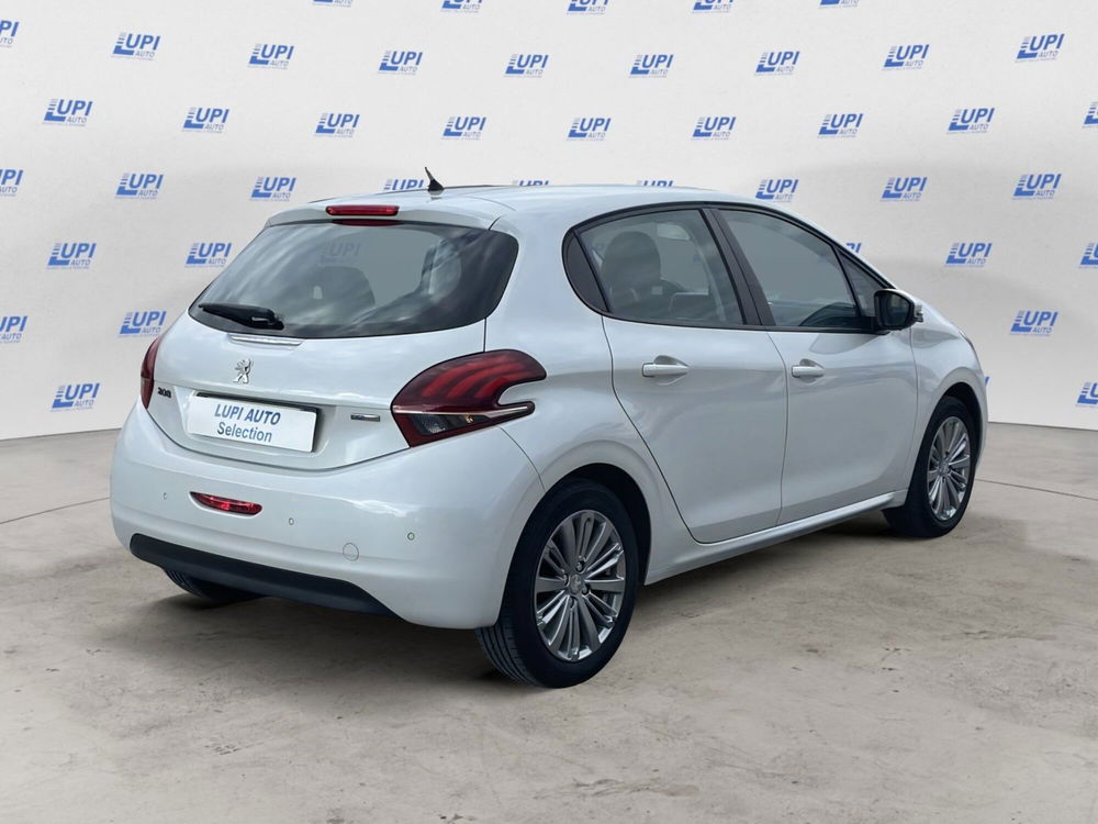 Peugeot 208 usata a Pistoia (5)