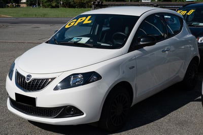 Lancia Ypsilon 1.2 69 CV 5 porte GPL Silver Plus del 2022 usata a Cirie&#039;