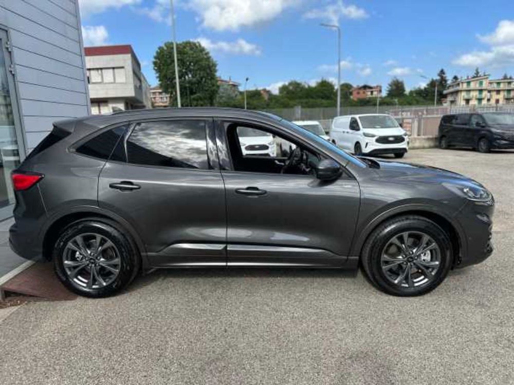 Ford Kuga usata a Avellino (4)