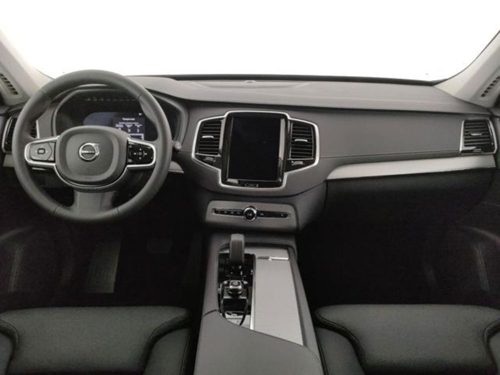 Volvo XC90 nuova a Modena (16)