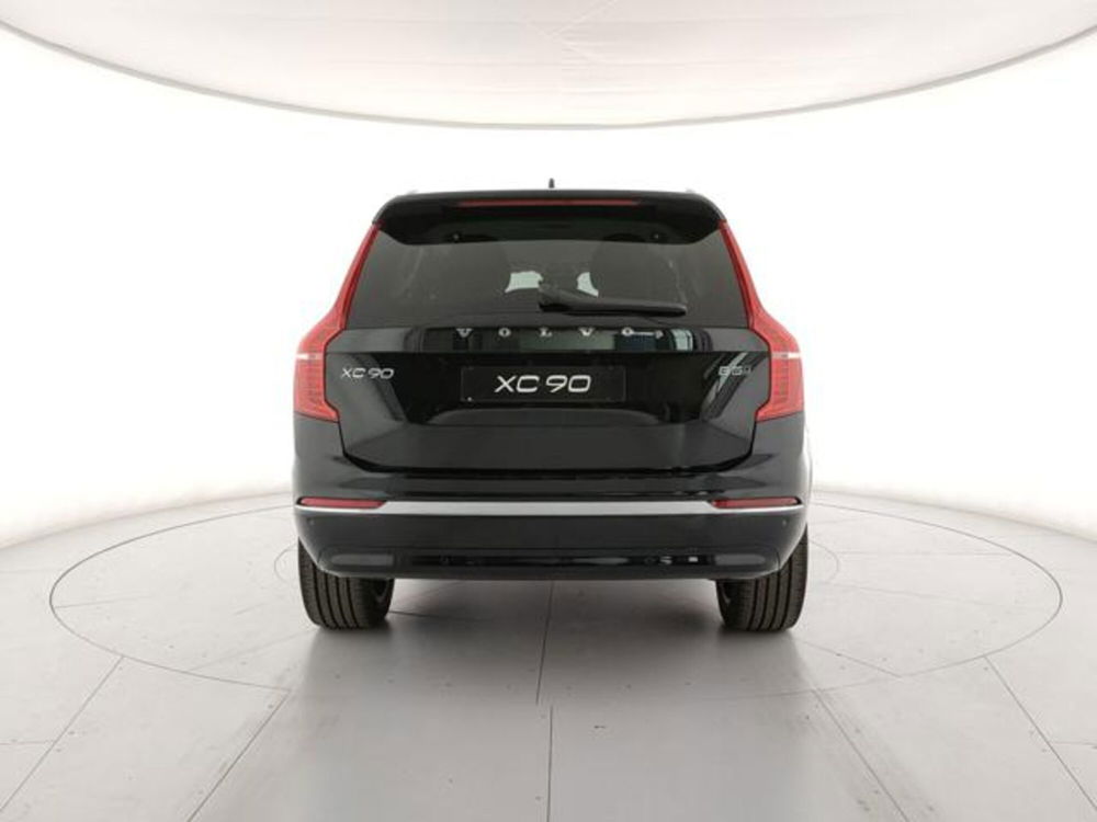 Volvo XC90 nuova a Modena (4)