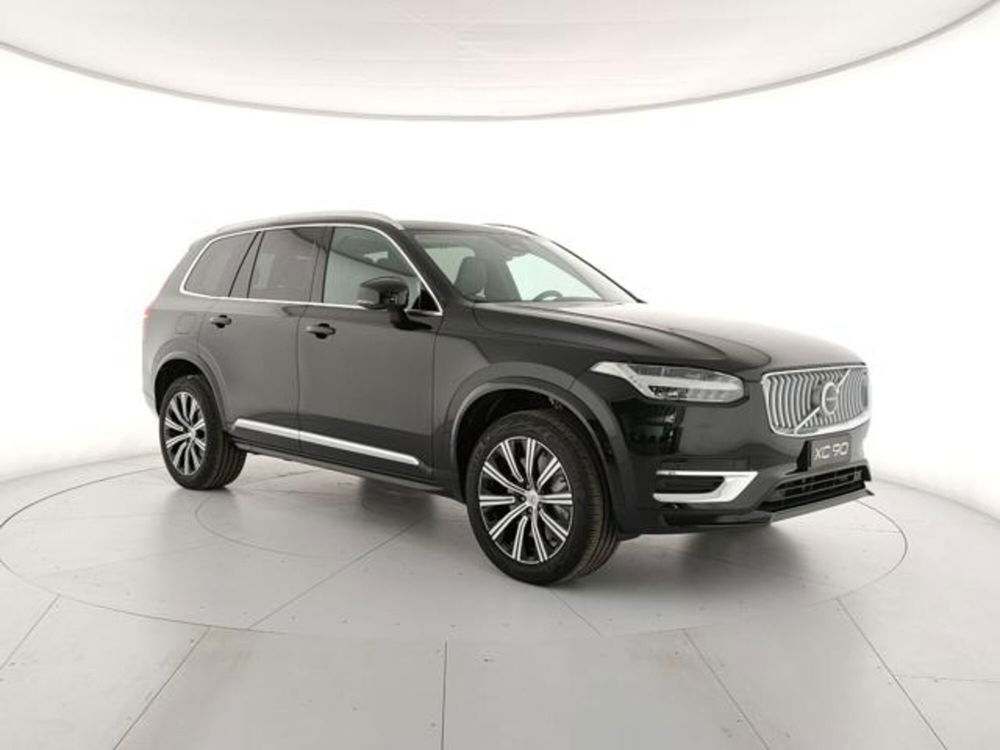 Volvo XC90 nuova a Modena (6)