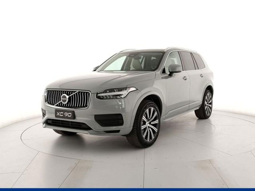 Volvo XC90 nuova a Modena (2)