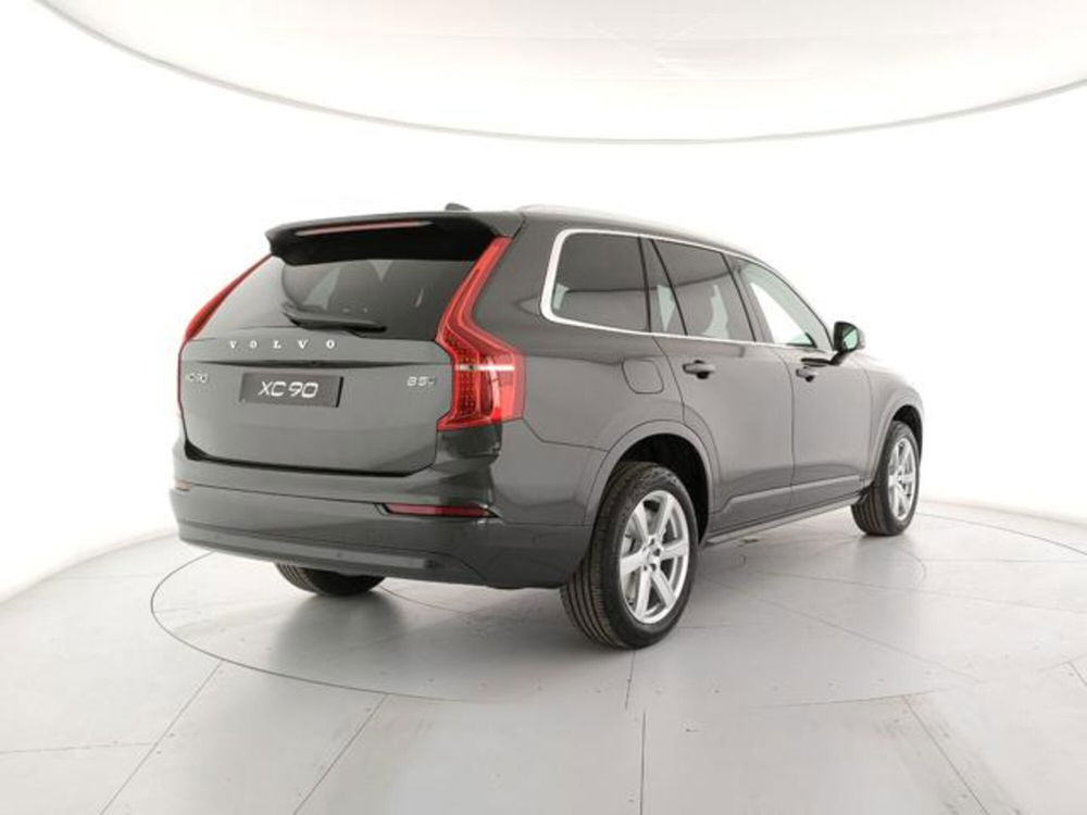 Volvo XC90 nuova a Modena (5)