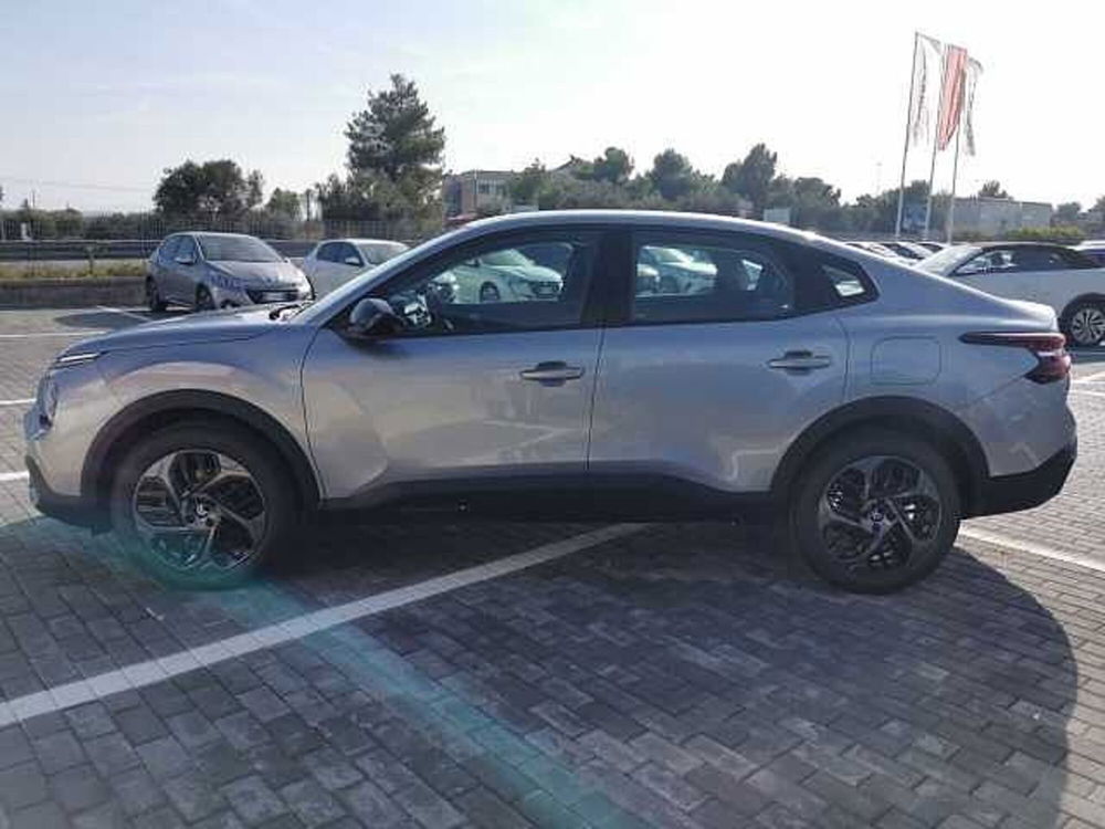 Citroen C4 X nuova a Chieti (9)