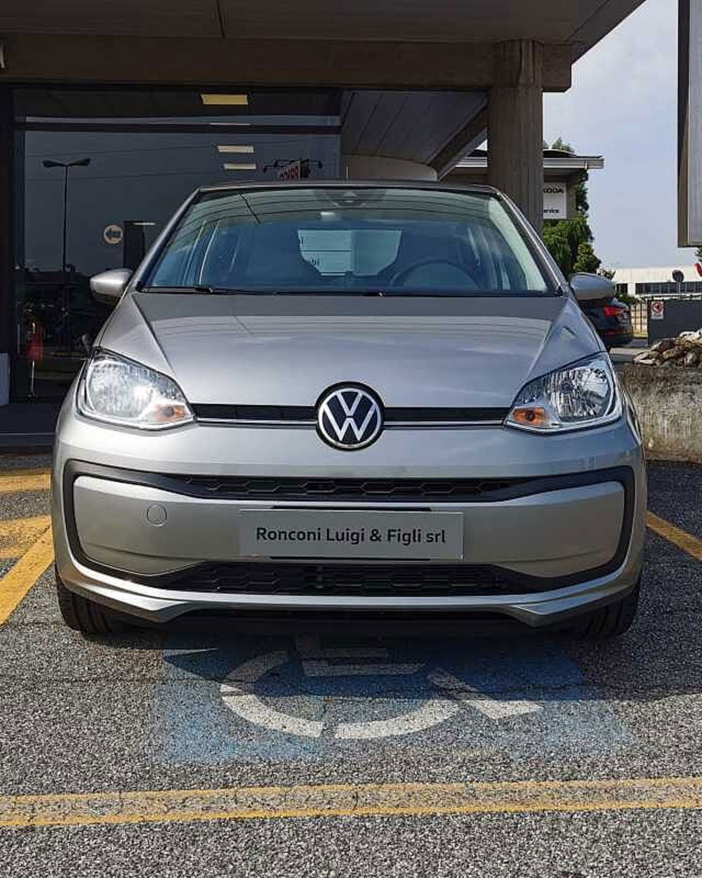 Volkswagen up! nuova a Rovigo (3)