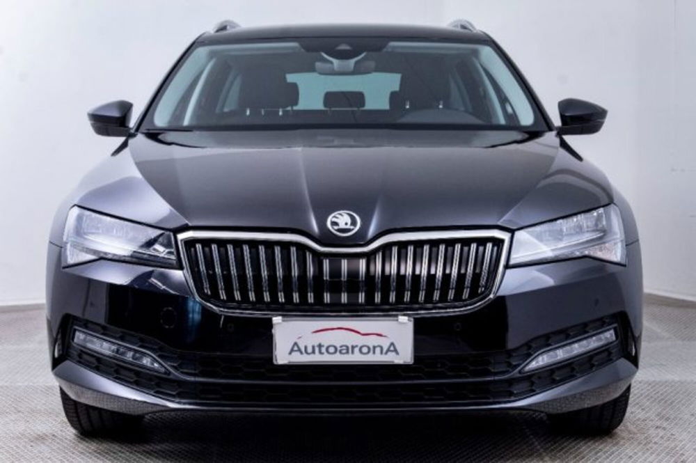 Skoda Superb Station Wagon usata a Novara (2)