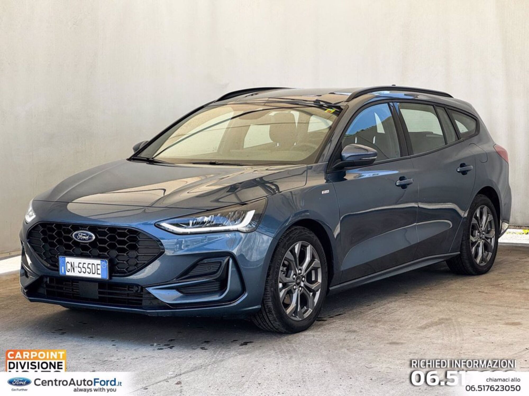 Ford Focus Station Wagon 1.0 EcoBoost 125 CV automatico SW ST-Line  del 2023 usata a Albano Laziale