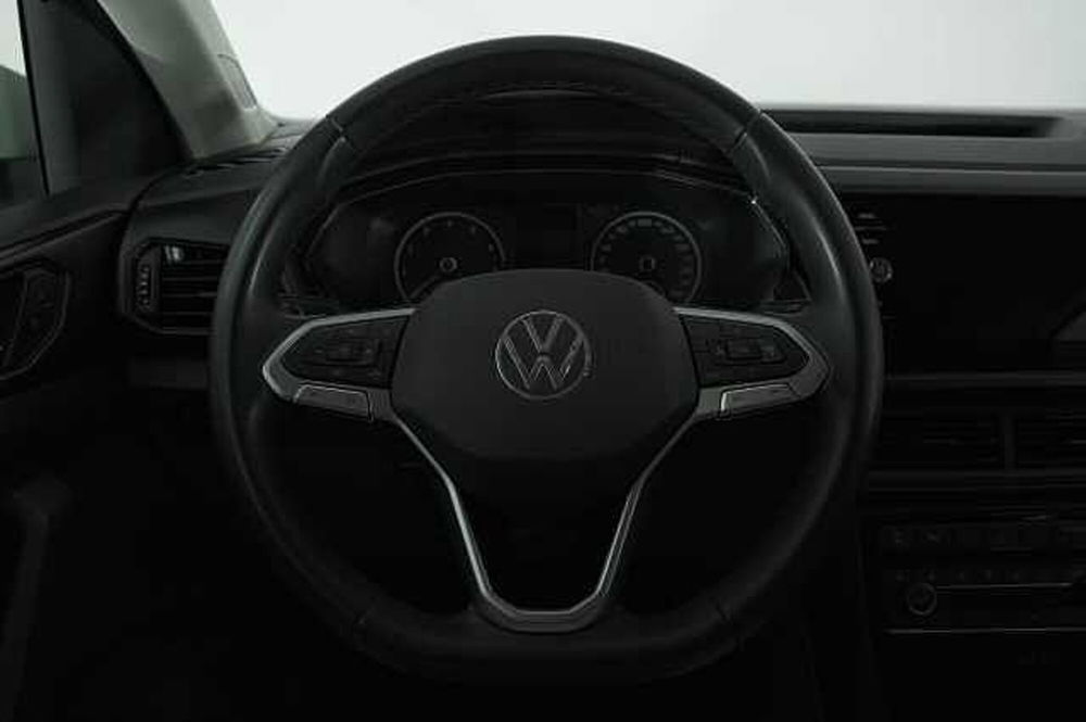 Volkswagen T-Cross usata a Como (19)