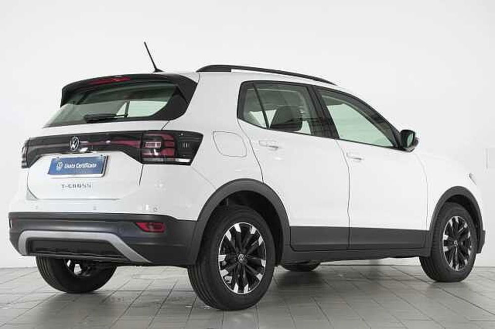 Volkswagen T-Cross usata a Como (4)