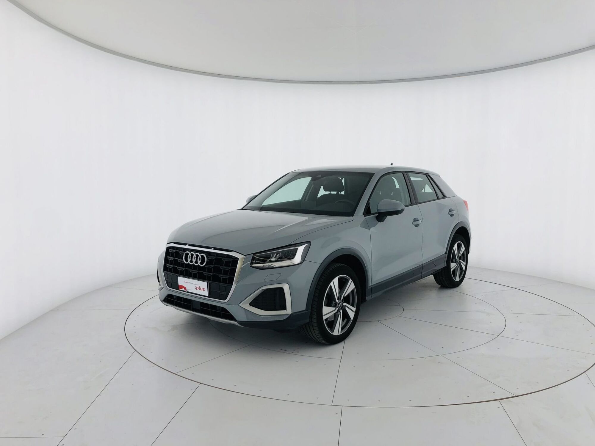 Audi Q2 Q2 30 TFSI Business  del 2021 usata a Massa