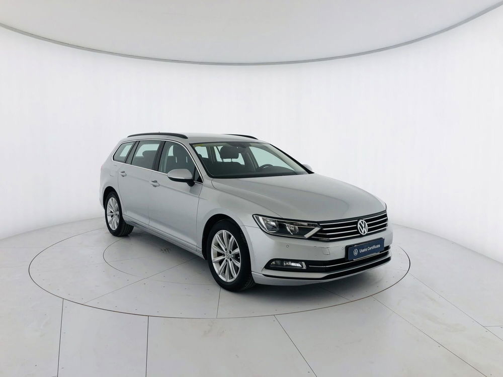 Volkswagen Passat Variant usata a Massa-Carrara (7)