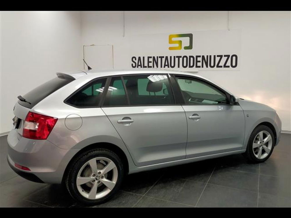 Skoda Rapid Spaceback usata a Lecce (5)