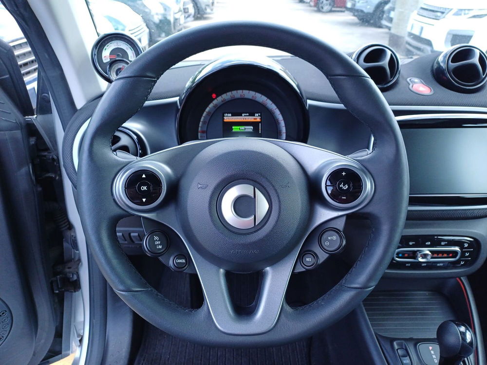 smart Fortwo usata a Genova (15)