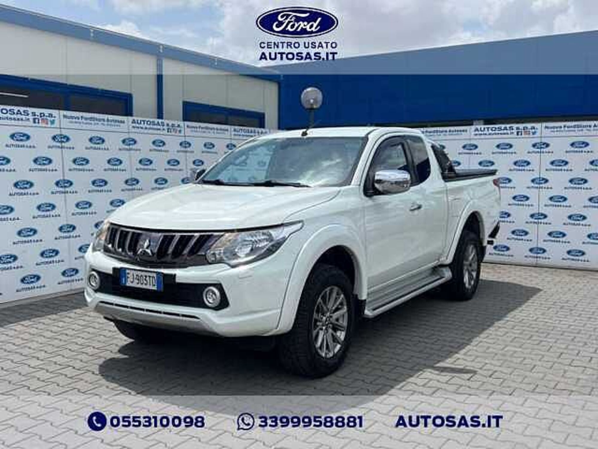 Mitsubishi L200 2.4 DI-D/181CV Club Cab Intense Hp Mivec SDA del 2017 usata a Firenze