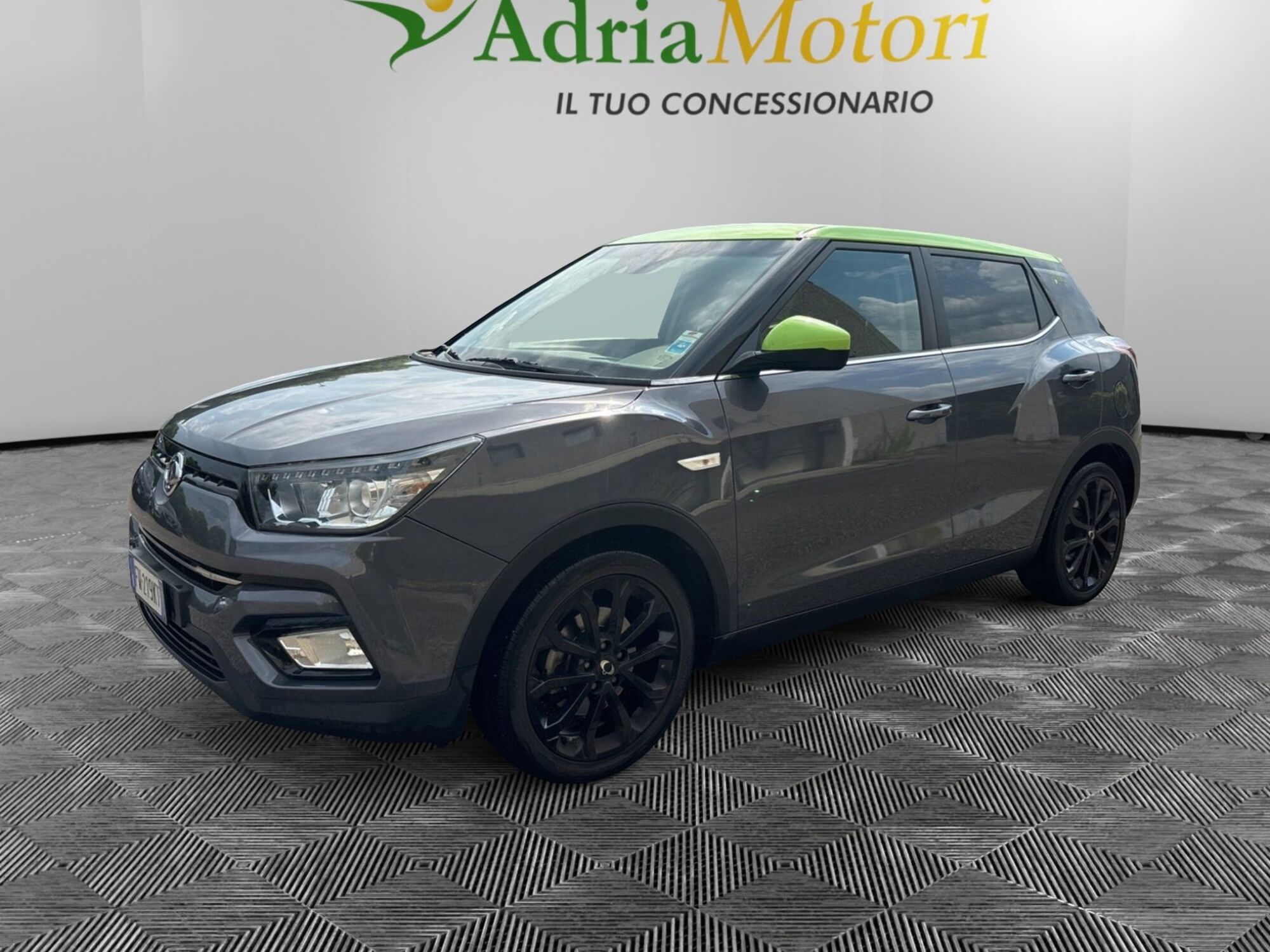 Ssangyong Tivoli 1.6 2WD Bi-fuel GPL I Lov it del 2019 usata a Pordenone