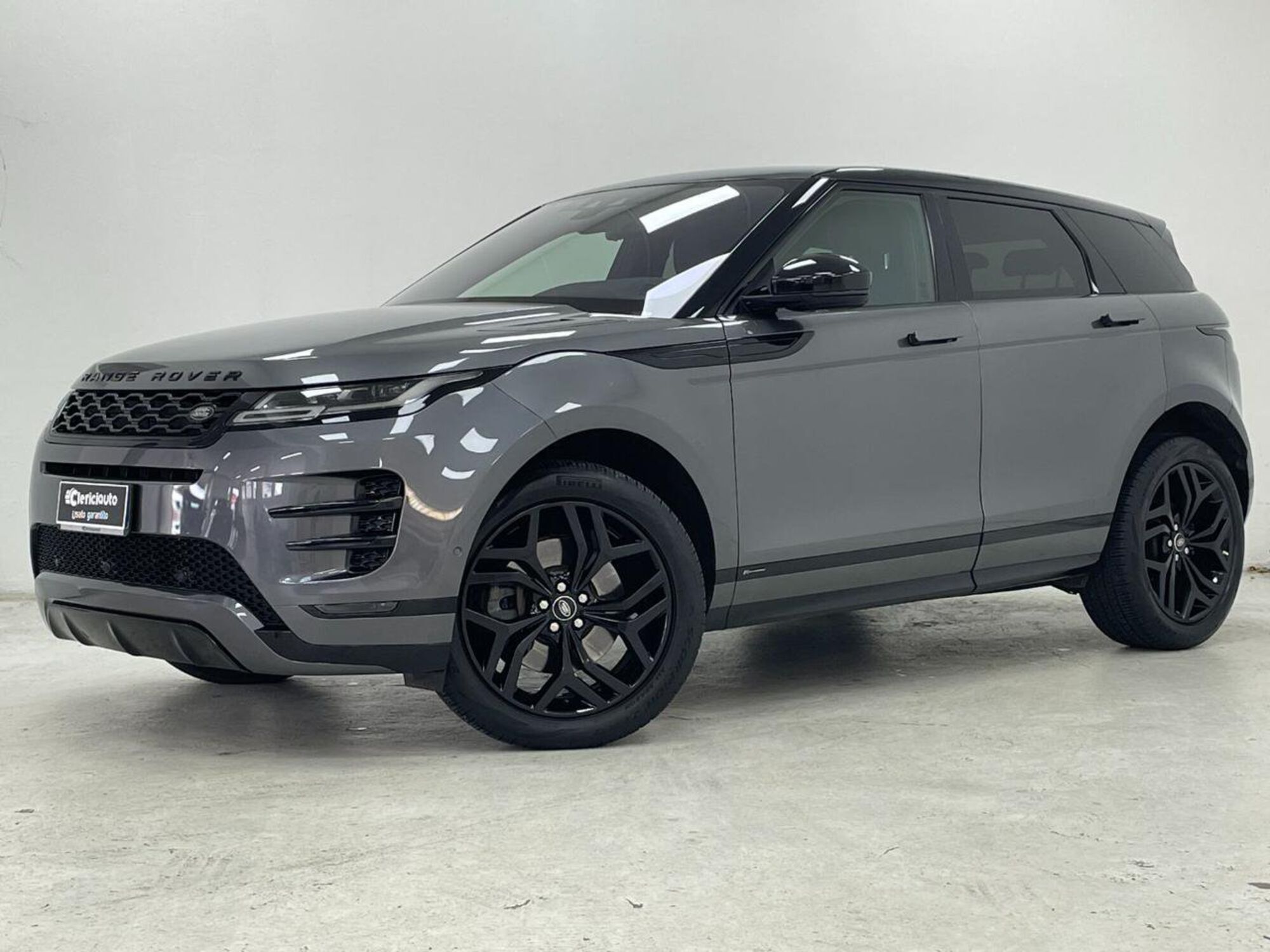 Land Rover Range Rover Evoque 2.0 I4 200 CV AWD Auto R-Dynamic  del 2019 usata a Lurate Caccivio