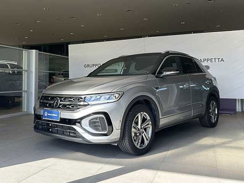 Volkswagen T-Roc 1.0 TSI R-Line del 2022 usata a Rende