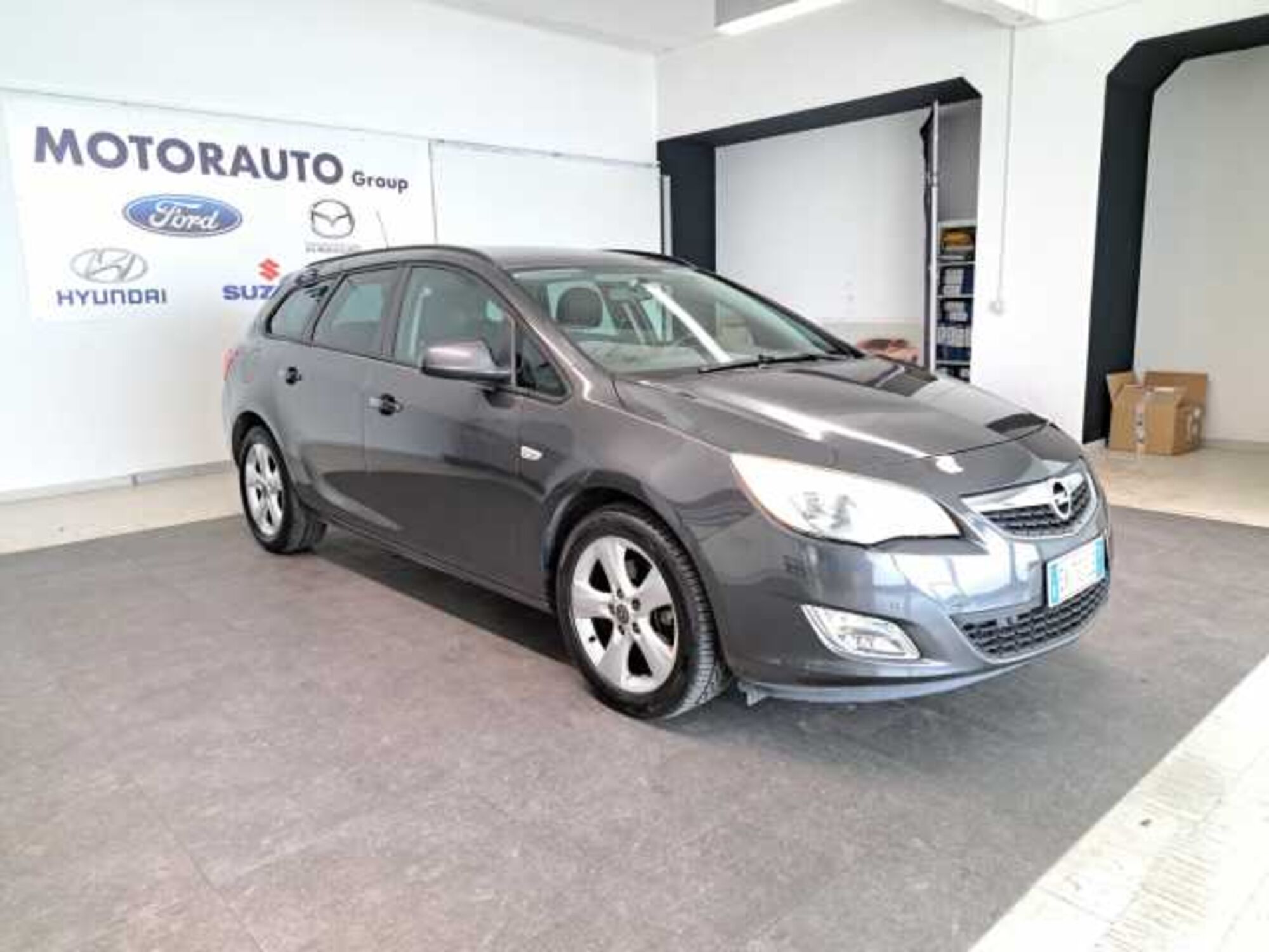 Opel Astra Station Wagon 1.7 CDTI 110CV Sports Elective  del 2012 usata a Arezzo