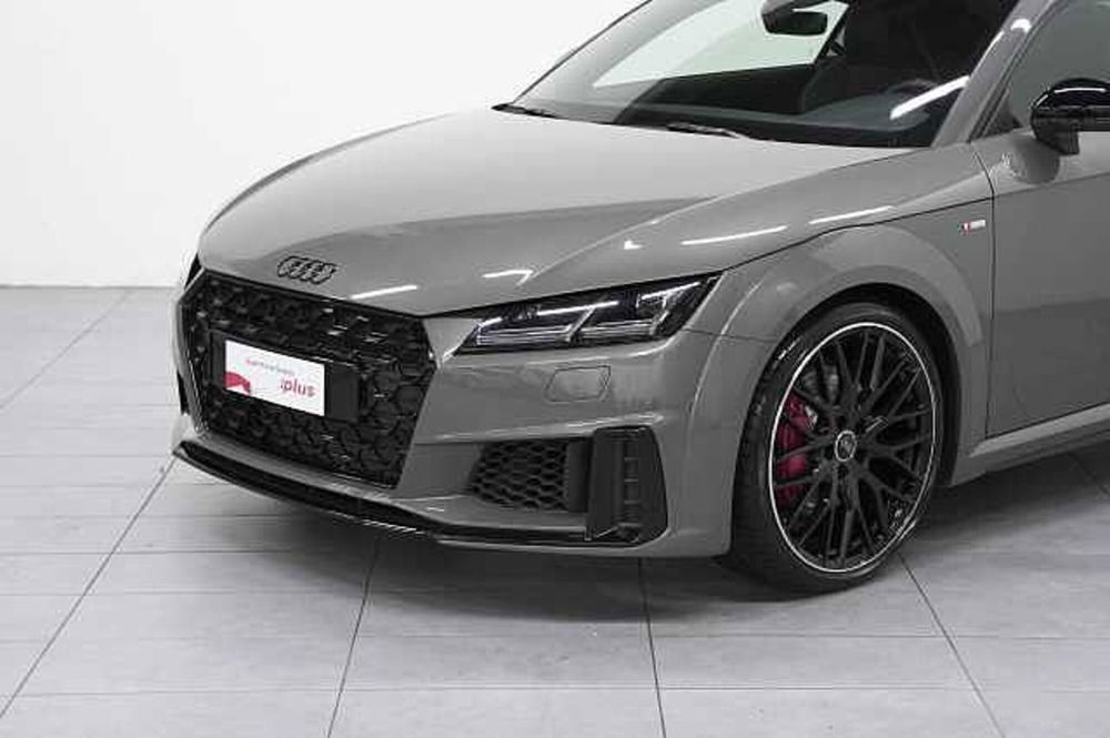 Audi TT Coupé usata a Como (13)