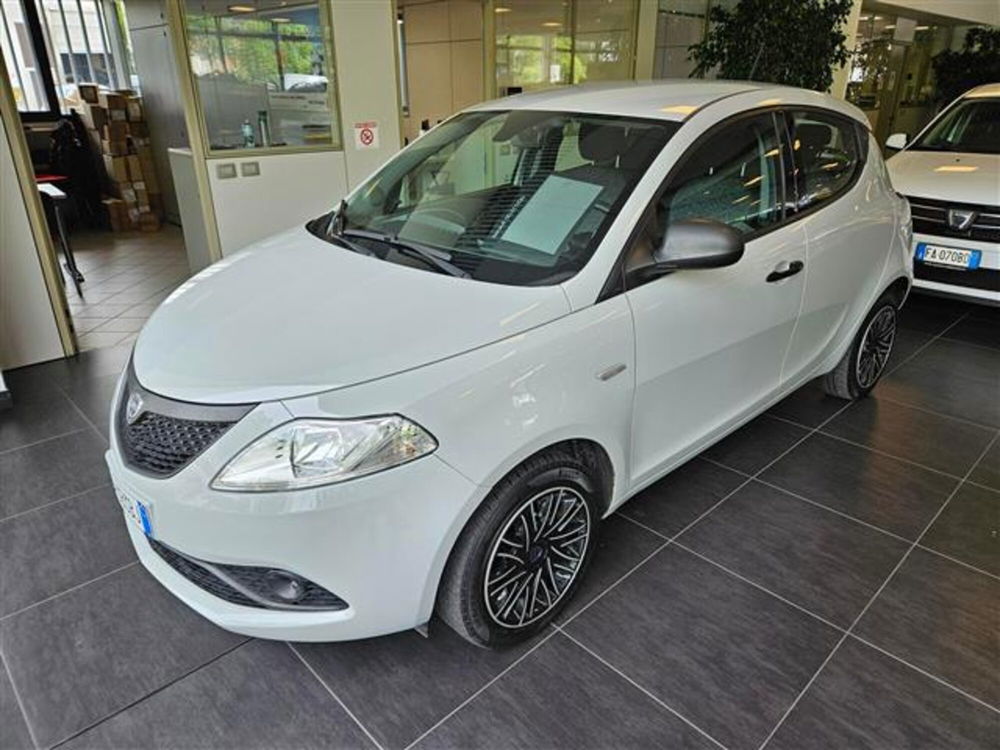 Lancia Ypsilon usata a Reggio Emilia