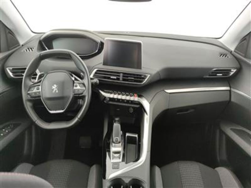 Peugeot 3008 usata a Bari (14)