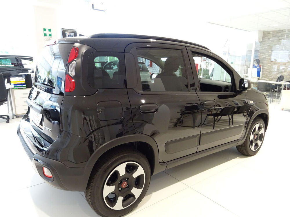 Fiat Panda Cross nuova a Venezia (5)