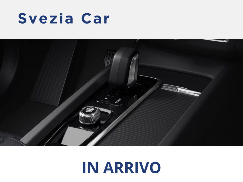 Volvo XC60 nuova a Milano (13)