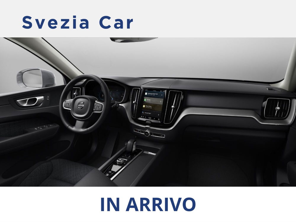 Volvo XC60 nuova a Milano (9)