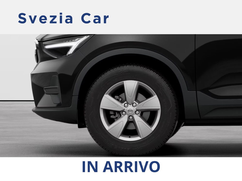 Volvo XC40 nuova a Milano (10)