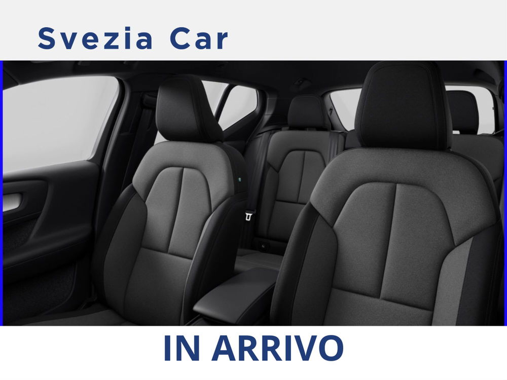 Volvo XC40 nuova a Milano (7)