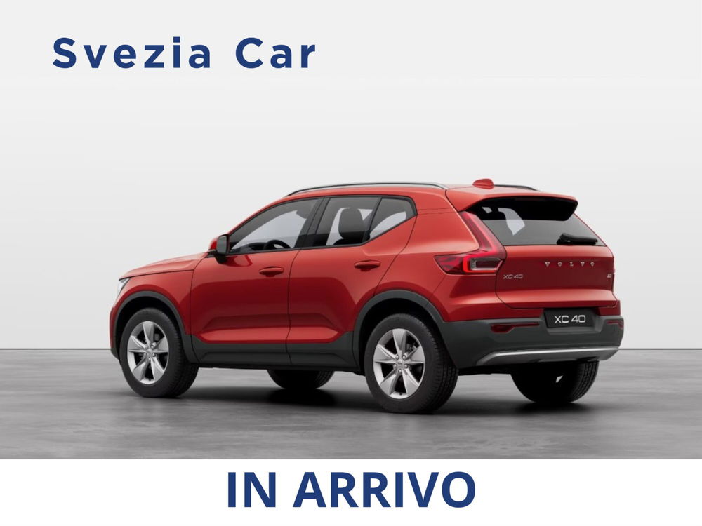 Volvo XC40 nuova a Milano (3)