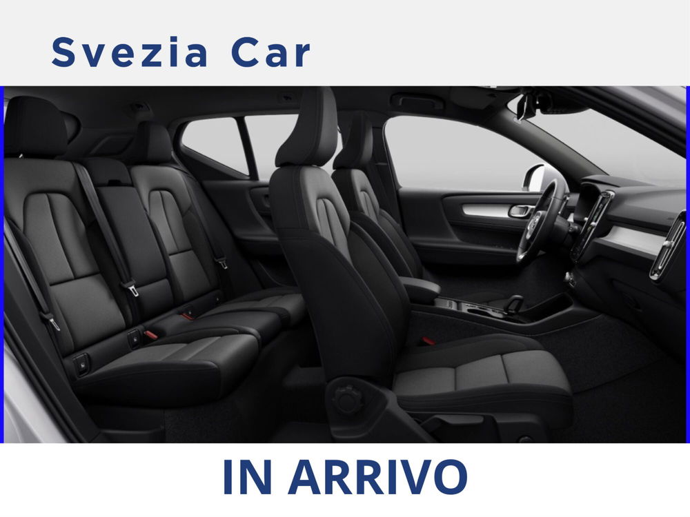 Volvo XC40 nuova a Milano (7)