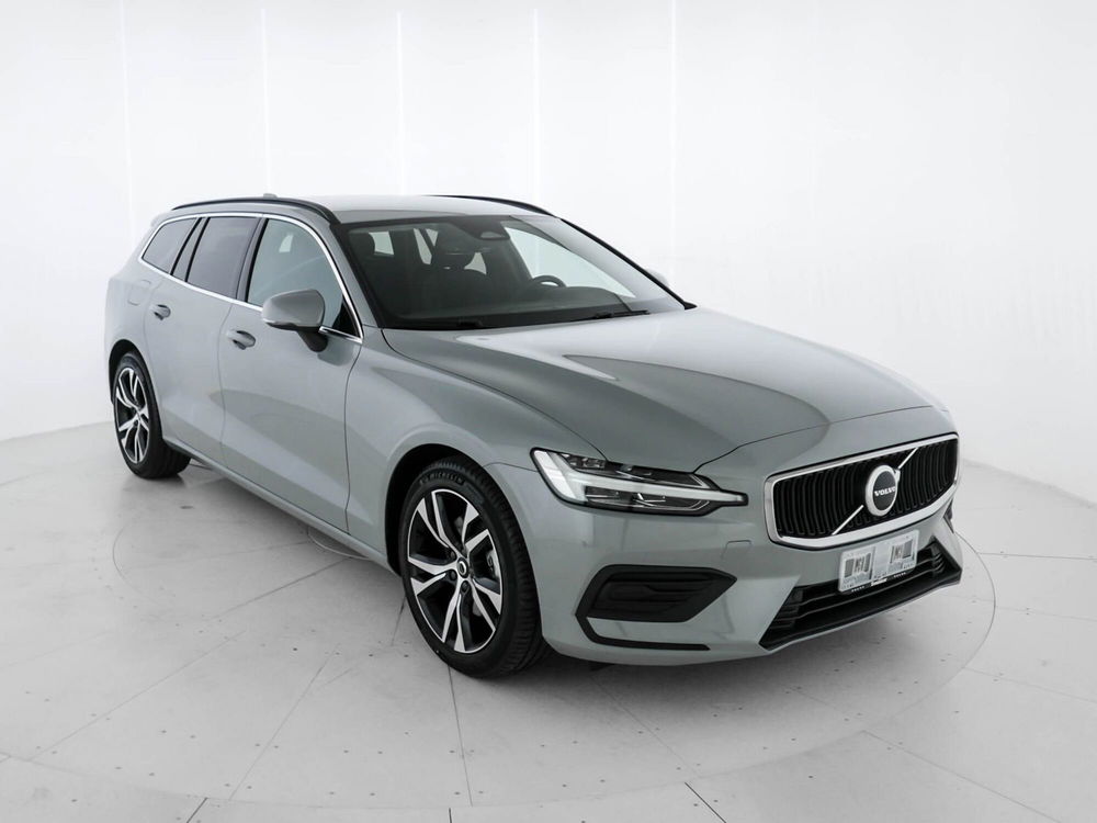 Volvo V60 nuova a Milano (3)