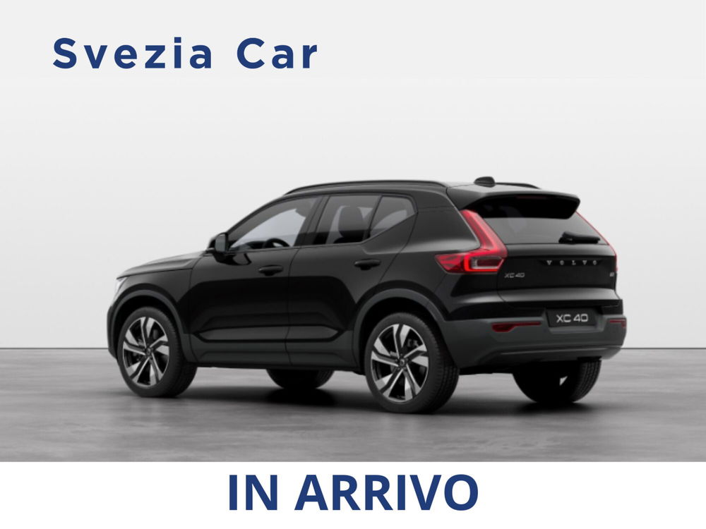 Volvo XC40 nuova a Milano (3)