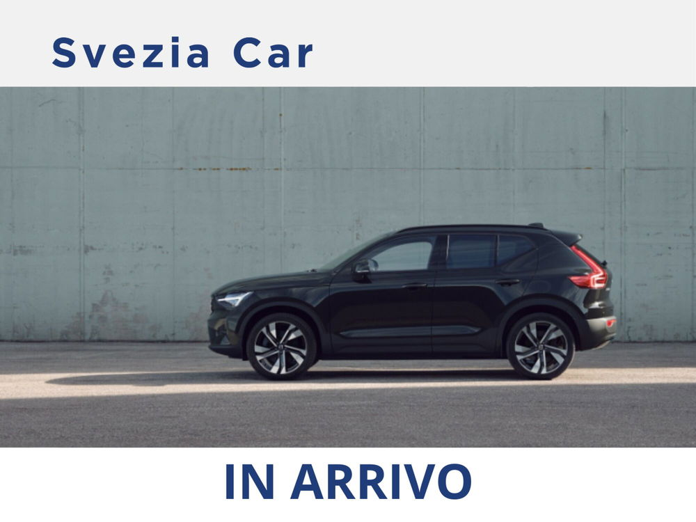 Volvo XC40 nuova a Milano (6)