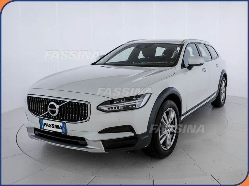 Volvo V90 Cross Country usata a Milano (3)