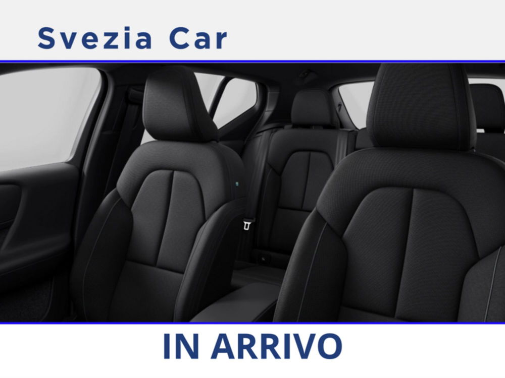 Volvo XC40 nuova a Milano (7)