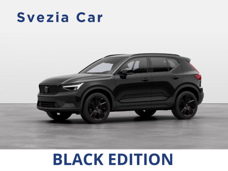 Volvo XC40 2.0 b3 Plus Black Edition auto nuova a Milano