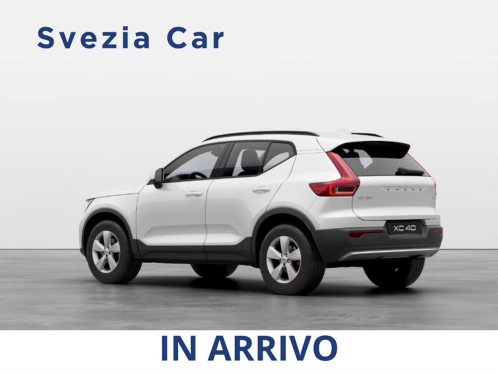 Volvo XC40 nuova a Milano (3)