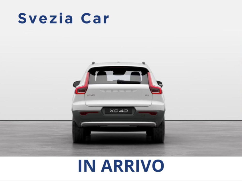 Volvo XC40 nuova a Milano (4)