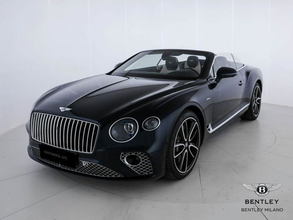 Bentley Continental GTC nuova a Milano (4)