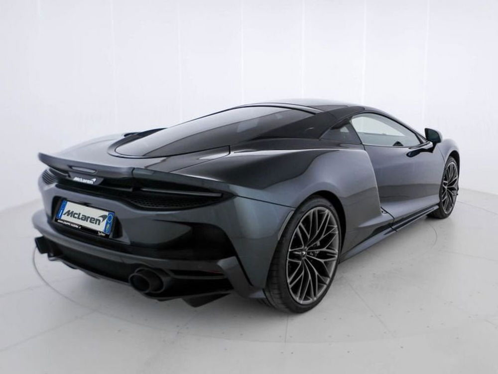 McLaren GT usata a Milano (6)