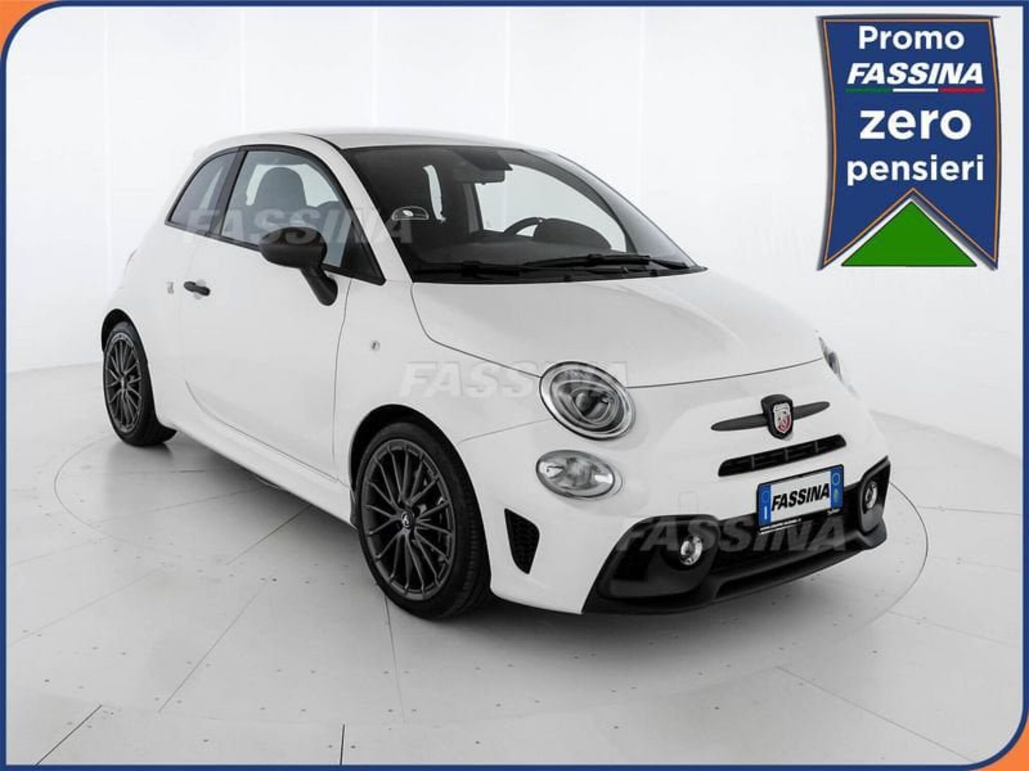 Abarth 595 595 1.4 t-jet 165cv del 2023 usata a Milano