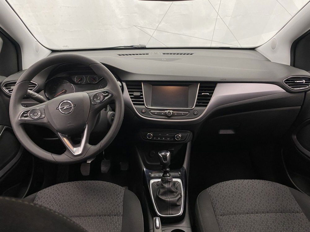 Opel Crossland X usata a Torino (9)