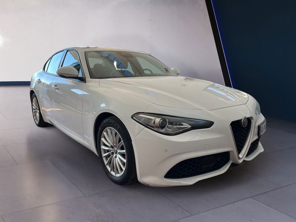 Alfa Romeo Giulia usata a Torino (3)