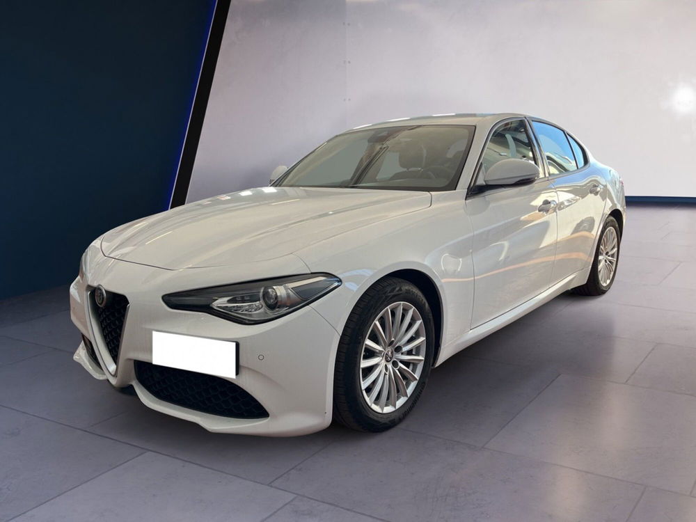 Alfa Romeo Giulia usata a Torino (4)