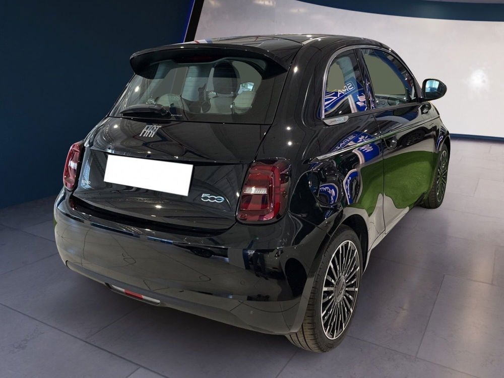 Fiat 500e nuova a Torino (6)